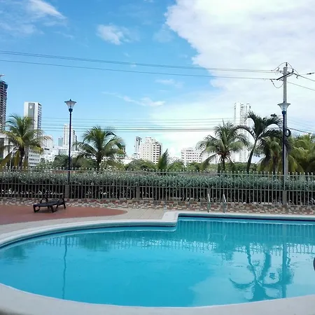 Apto Moderno - Frente Al Mar 505